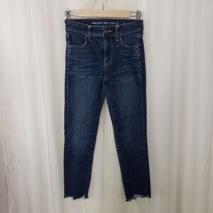 AEO Hi-Rise Jegging Crop jean raw hem size 0 Next Level Stretch
